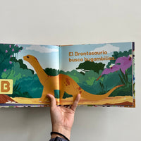 D DE DINO, F DE FLOR