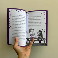 MIRABELLA Y LAS MASCOTAS DE BRUJA