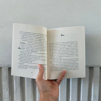 EL NIÑO QUE NADABA CON PIRAÑAS