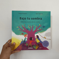 BAJO TU SOMBRA