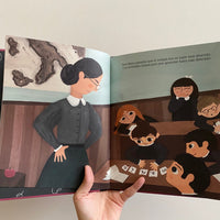 MARÍA MONTESSORI