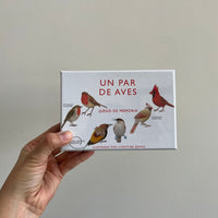 UN PAR DE AVES