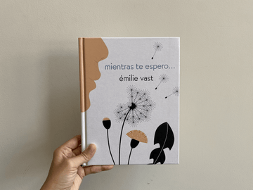 MIENTRAS TE ESPERO