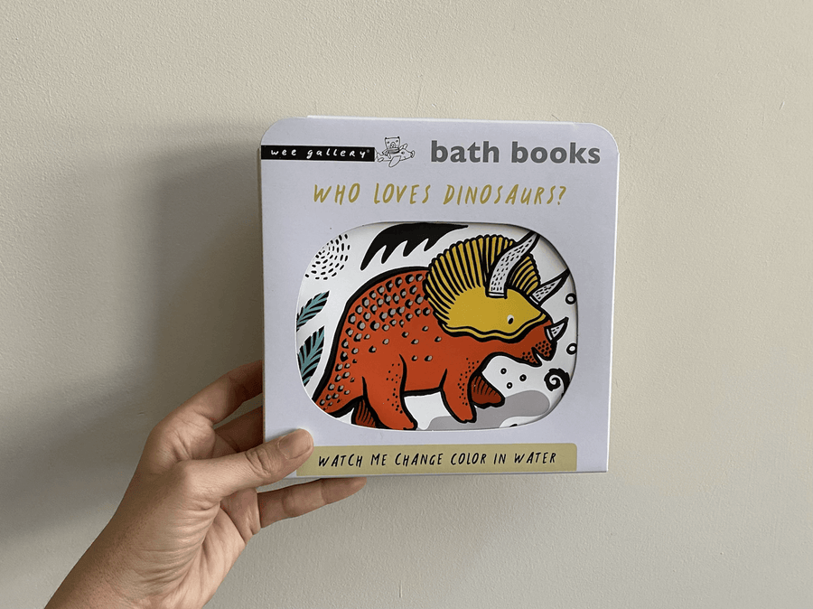 BATH BOOKS. WHO LOVES DINOSAURS?